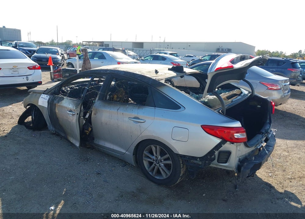 2015 HYUNDAI SONATA SE VIN: 5NPE24AF3FH139691