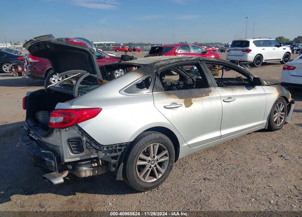 2015 HYUNDAI SONATA SE VIN: 5NPE24AF3FH139691