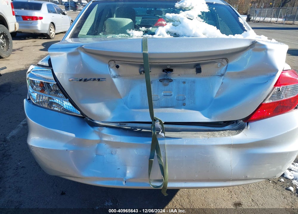 2012 HONDA CIVIC VIN: 2HGFB2F50CH301713