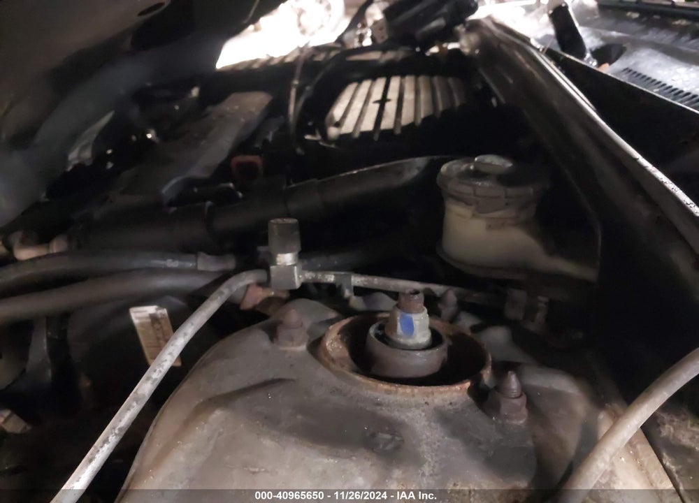 2005 HONDA CIVIC LX VIN: 2HGES165X5H611182
