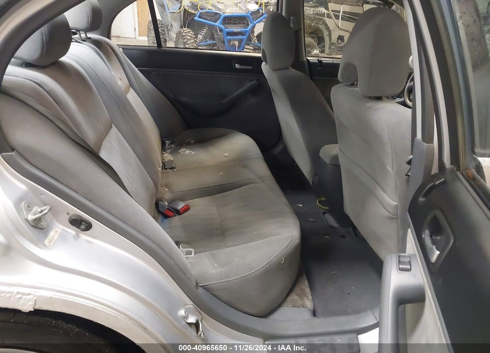 2005 HONDA CIVIC LX VIN: 2HGES165X5H611182
