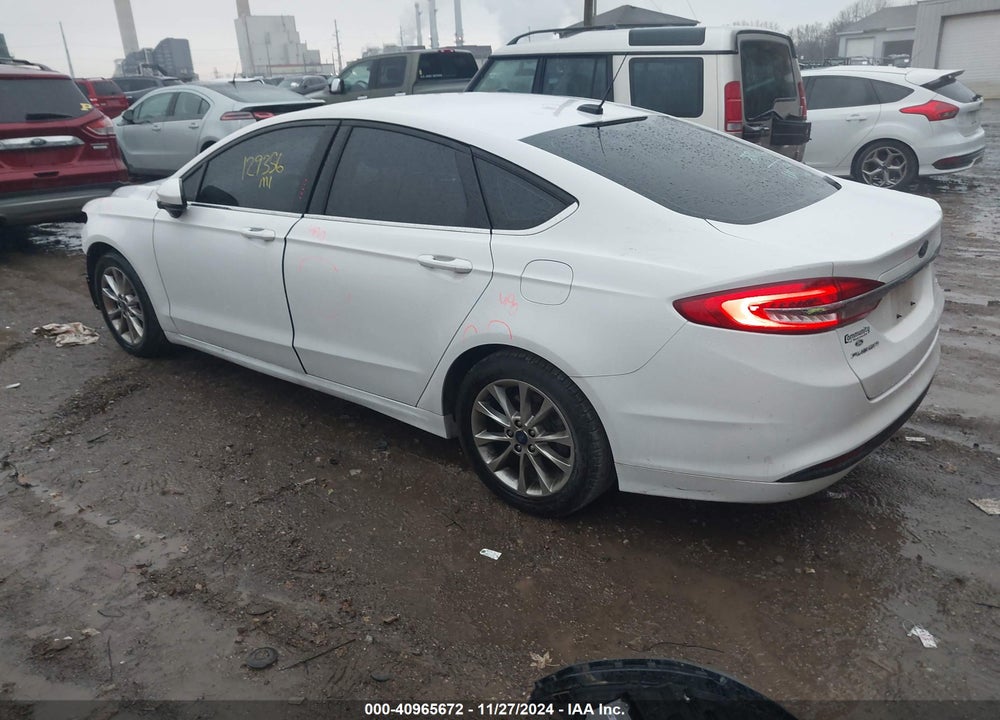 2017 FORD FUSION SE VIN: 3FA6P0H76HR220624