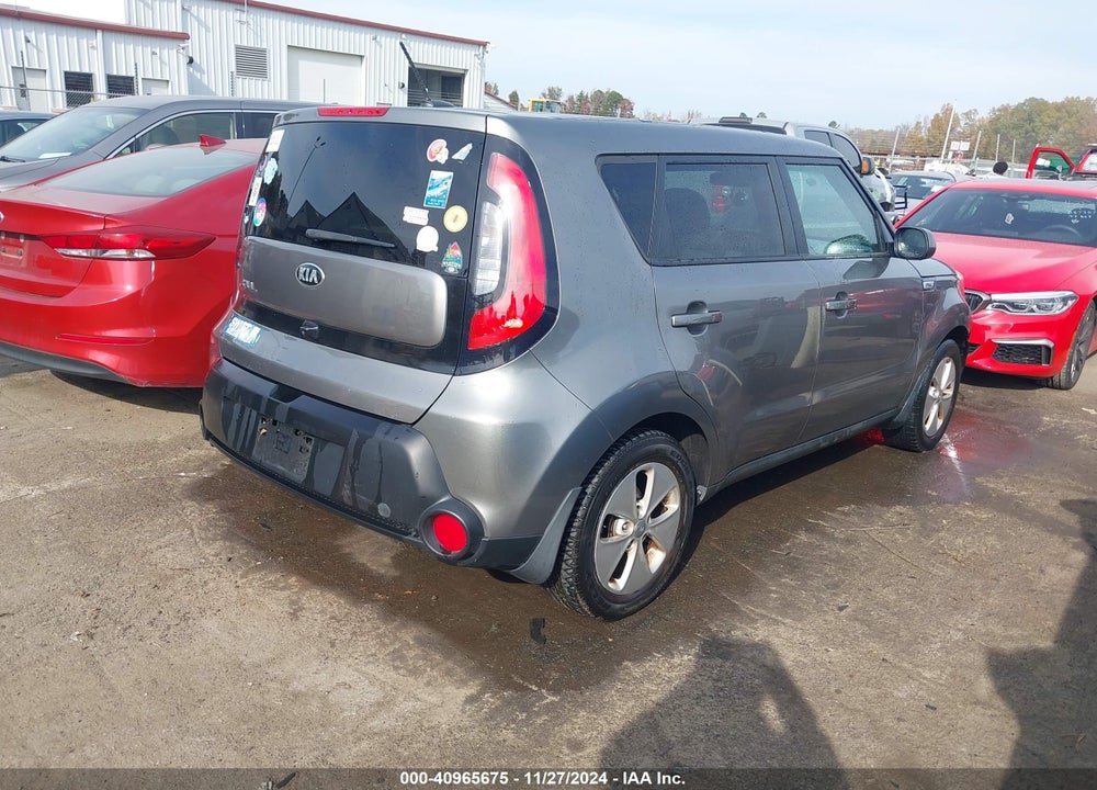 2015 KIA SOUL VIN: KNDJN2A26F7158988