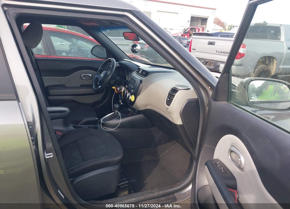 2015 KIA SOUL VIN: KNDJN2A26F7158988