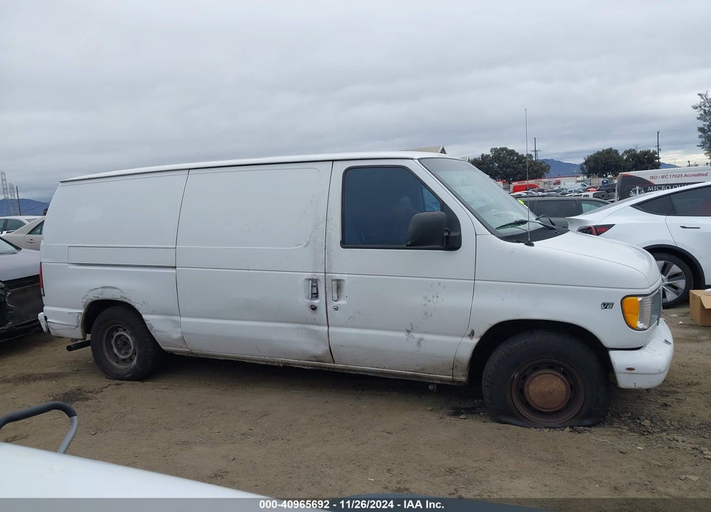 2000 FORD E-150 COMMERCIAL/RECREATIONAL VIN: 1FTRE14W5YHA11862