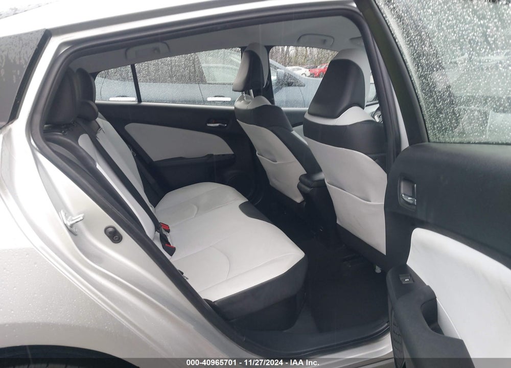 2016 TOYOTA PRIUS FOUR VIN: JTDKARFU8G3008103