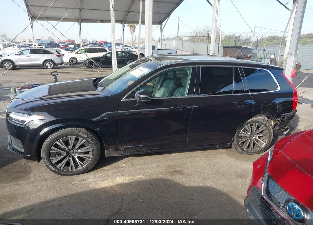 2022 VOLVO XC90 T6 MOMENTUM 7 PASSENGER VIN: YV4A22PK5N1776687