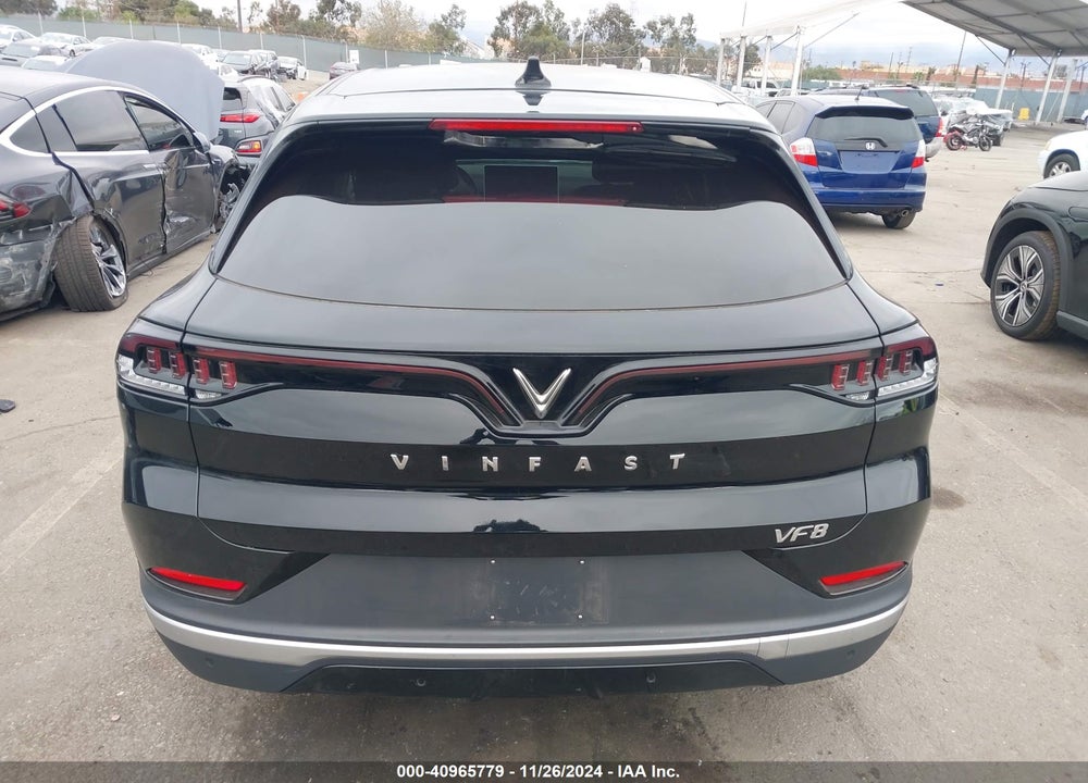 2023 VINFAST VF 8 ECO VIN: RLLV1AEB6PH002615
