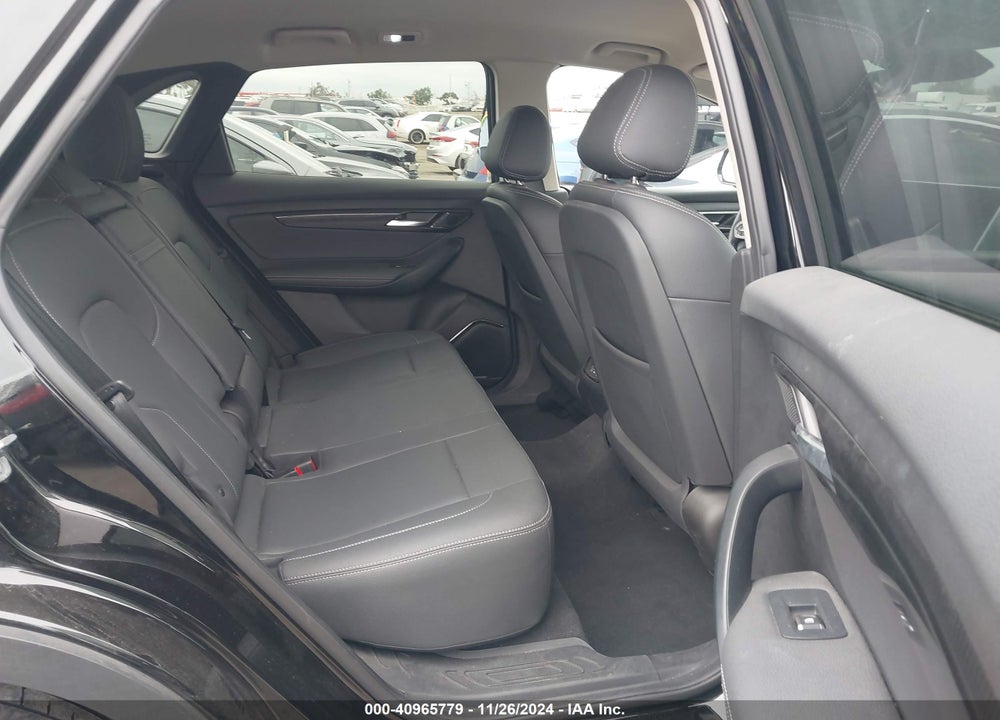 2023 VINFAST VF 8 ECO VIN: RLLV1AEB6PH002615