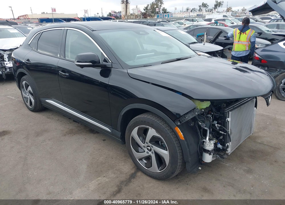 2023 VINFAST VF 8 ECO VIN: RLLV1AEB6PH002615