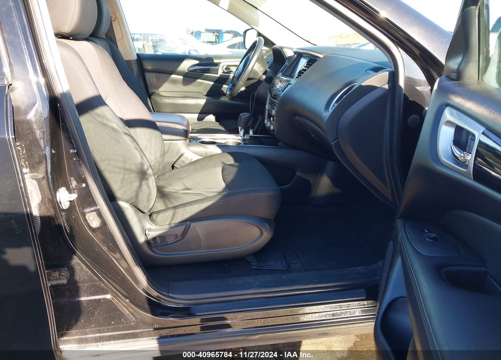 2019 NISSAN PATHFINDER SV VIN: 5N1DR2MNXKC632199