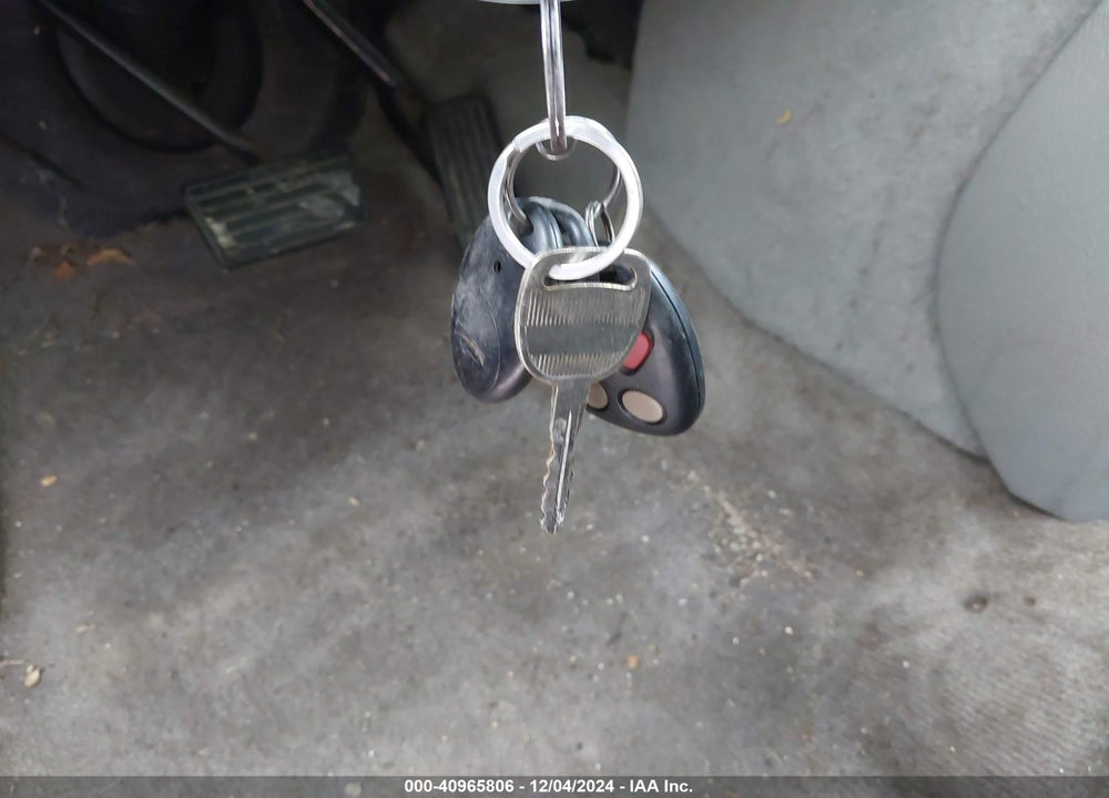 2006 CHEVROLET TRAILBLAZER LS VIN: 1GNDS13S062236179