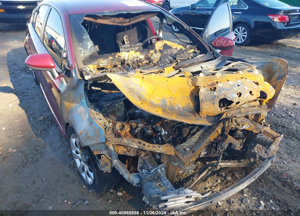 2022 TOYOTA COROLLA VIN: 5YFEPMAE9NP307232