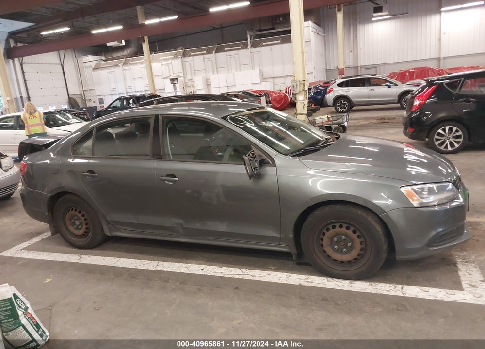 2014 VOLKSWAGEN JETTA VIN: 3VW2K7AJ1EM232448