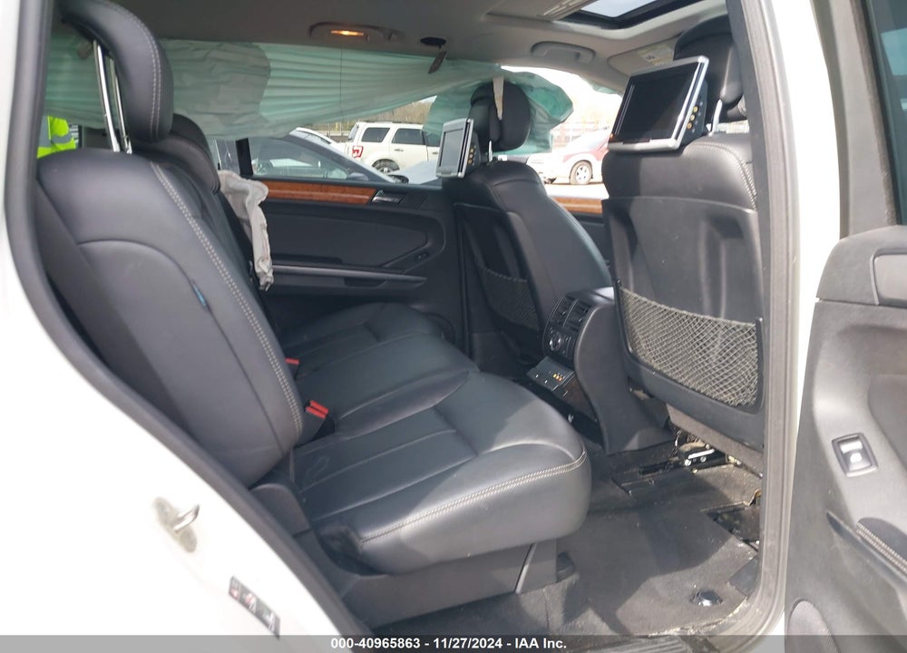 2009 MERCEDES-BENZ GL 450 4MATIC VIN: 4JGBF71E79A515672