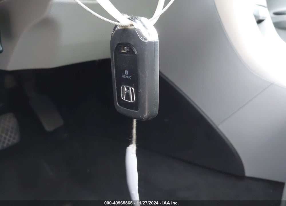 2015 HONDA ACCORD VIN: 1HGCR2F80FA126780