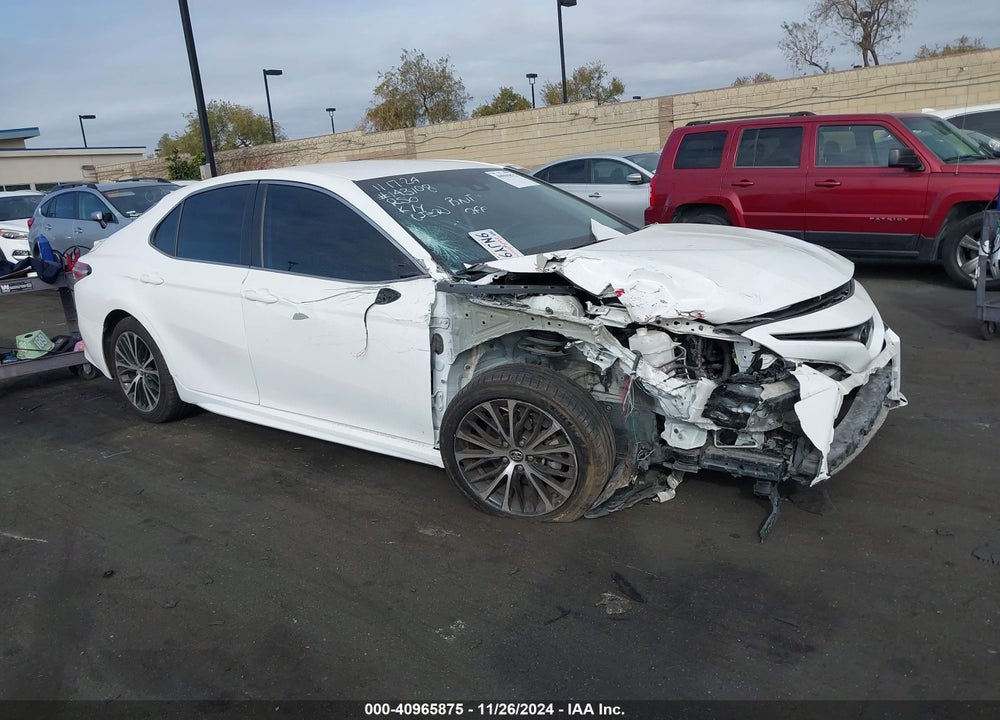 2020 TOYOTA CAMRY SE VIN: 4T1G11AK3LU858878