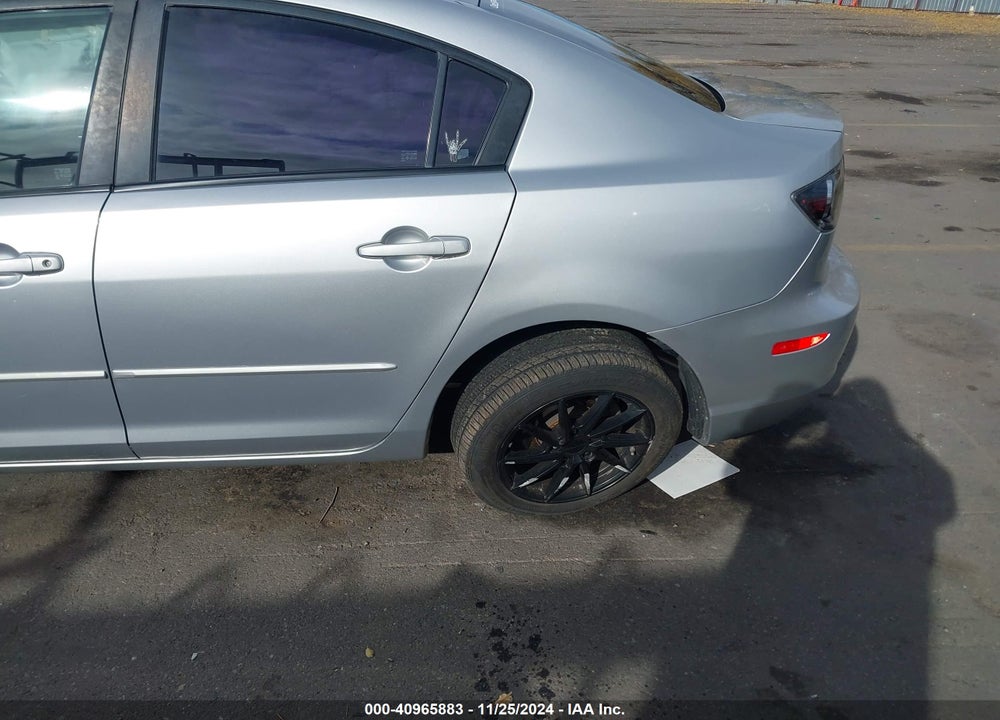 2007 MAZDA 3 I VIN: JM1BK32F771762798