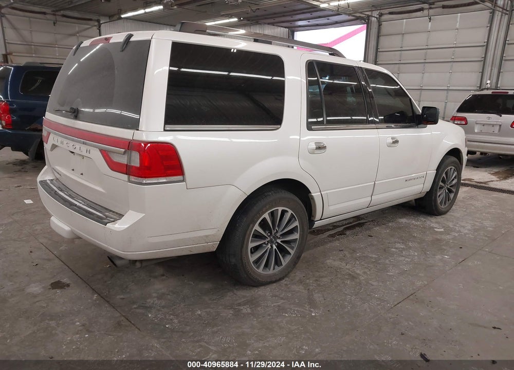2017 LINCOLN NAVIGATOR SELECT VIN: 5LMJJ2JTXHEL08029
