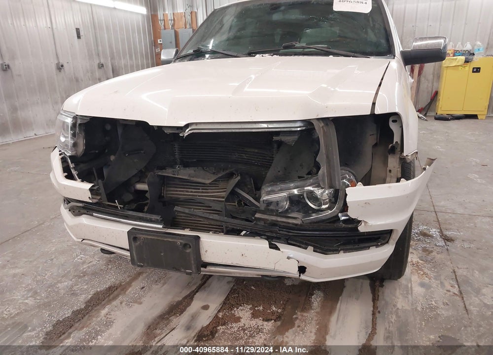 2017 LINCOLN NAVIGATOR SELECT VIN: 5LMJJ2JTXHEL08029