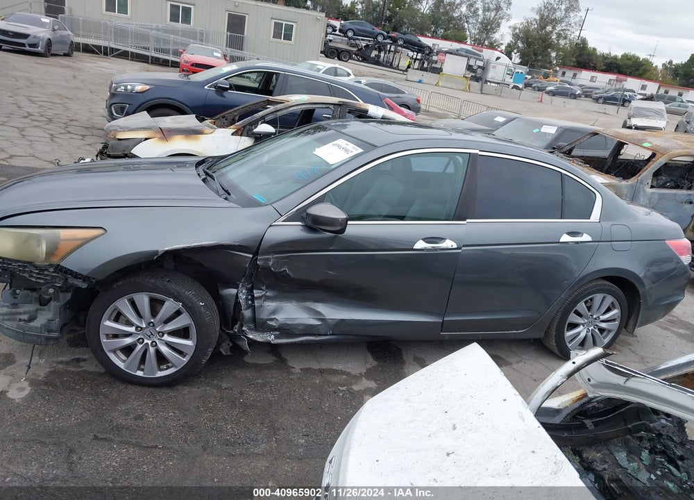 2011 HONDA ACCORD 3.5 EX-L VIN: 1HGCP3F8XBA010931