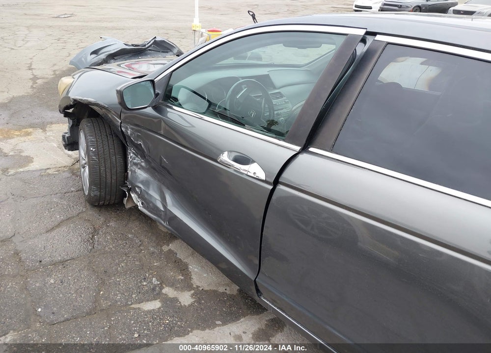 2011 HONDA ACCORD 3.5 EX-L VIN: 1HGCP3F8XBA010931