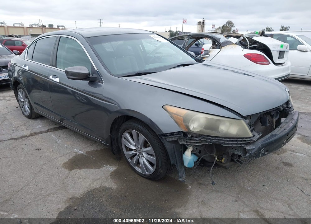 2011 HONDA ACCORD 3.5 EX-L VIN: 1HGCP3F8XBA010931
