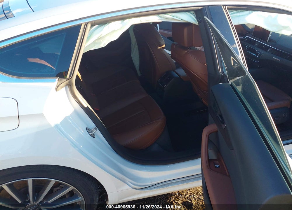 2018 AUDI A5 2.0T PREMIUM VIN: WAUCNCF53JA136442