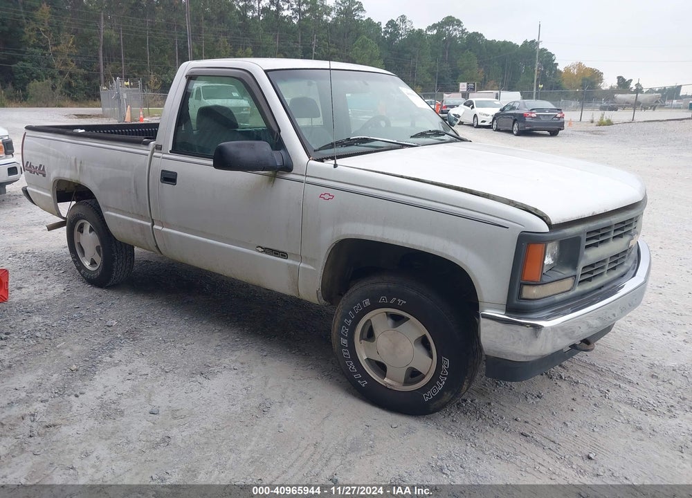 1996 CHEVROLET GMT-400 K1500 VIN: 1GCEK14W8TZ188366