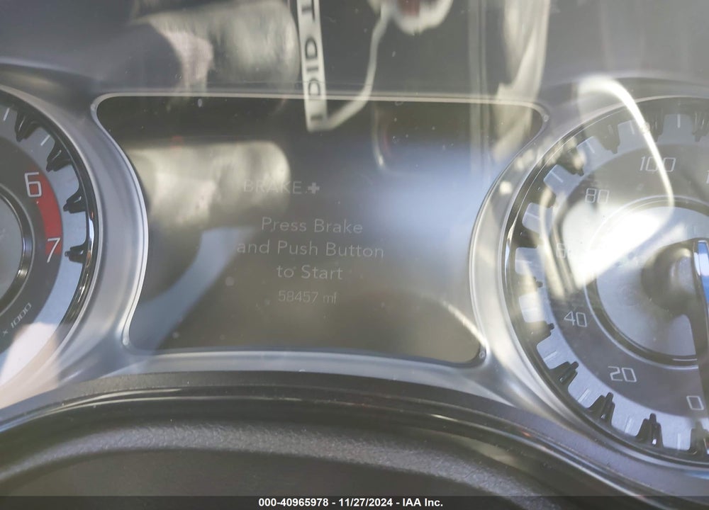 2019 CHRYSLER 300 VIN: 2C3CCABT5KH602364