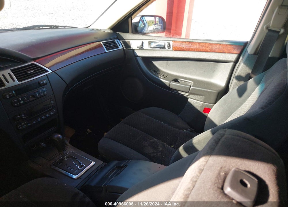 2005 CHRYSLER PACIFICA TOURING VIN: 2C4GM68425R509212