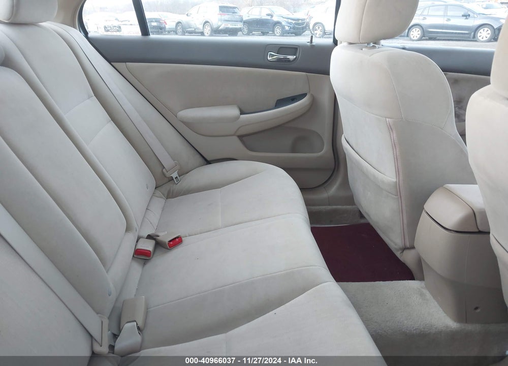 2003 HONDA ACCORD 2.4 LX VIN: 1HGCM56323A023084