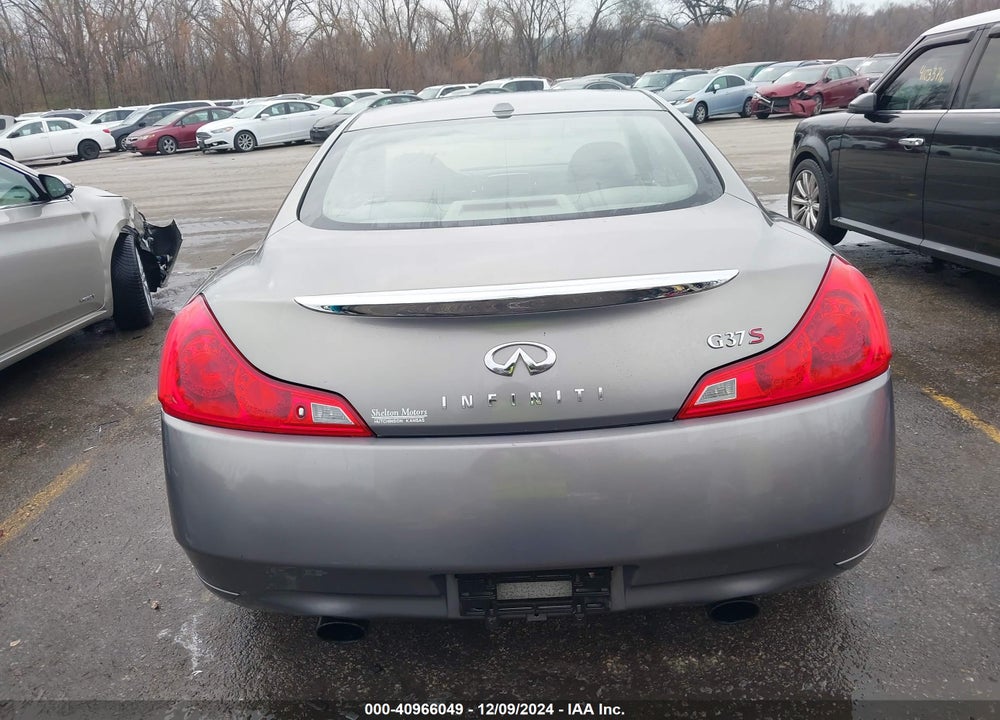 2008 INFINITI G37 VIN: JNKCV64E88M123555