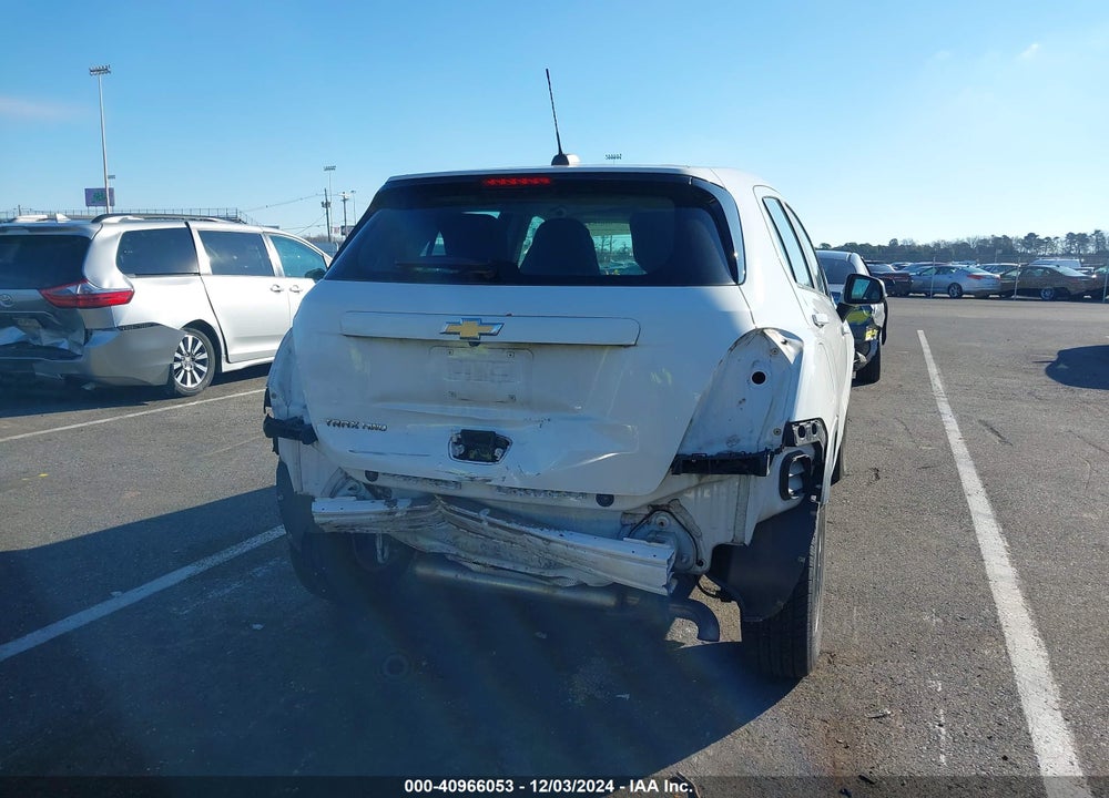 2017 CHEVROLET TRAX LS VIN: KL7CJNSB9HB188617