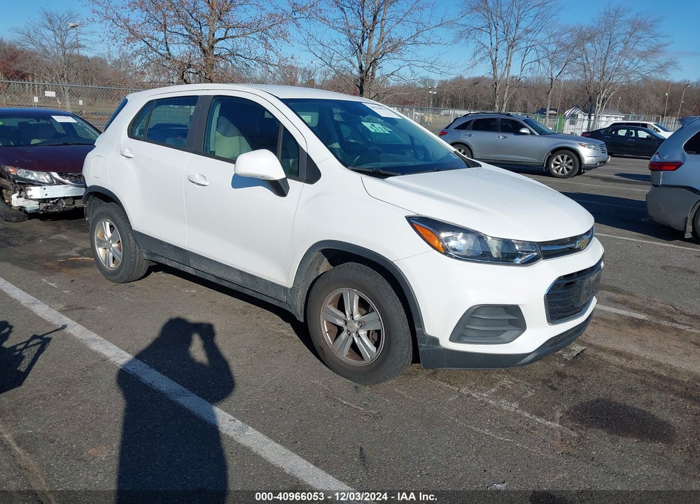 2017 CHEVROLET TRAX LS VIN: KL7CJNSB9HB188617