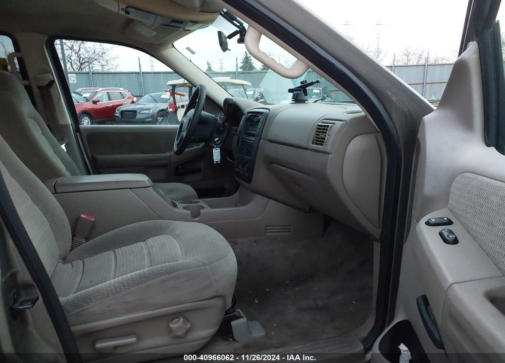 2002 FORD EXPLORER XLT VIN: 1FMZU73E52ZB75513