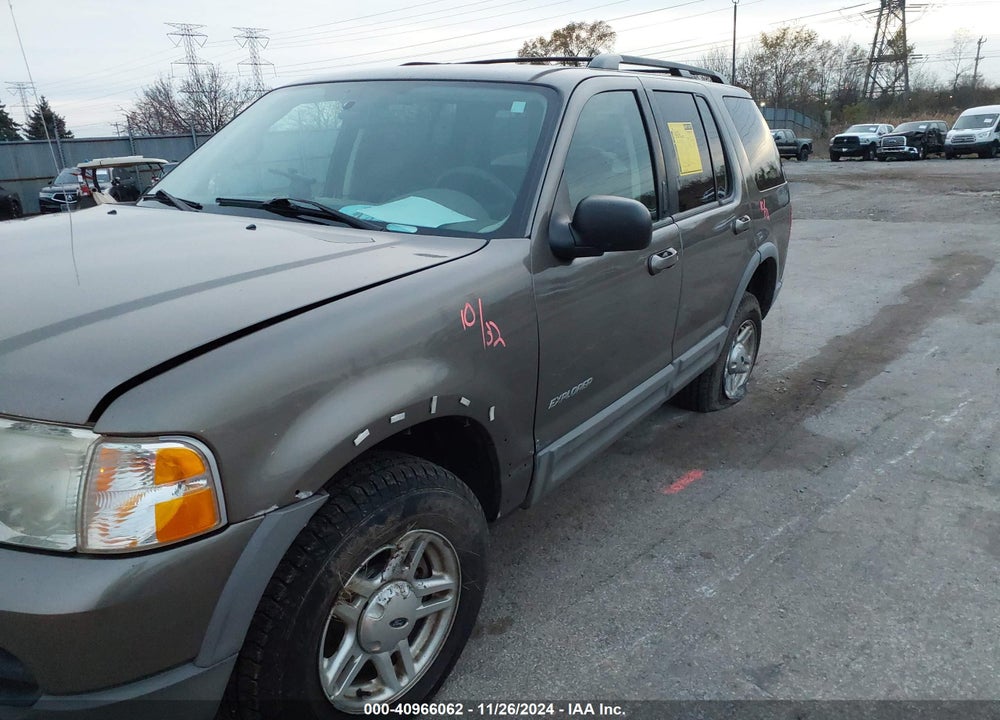 2002 FORD EXPLORER XLT VIN: 1FMZU73E52ZB75513