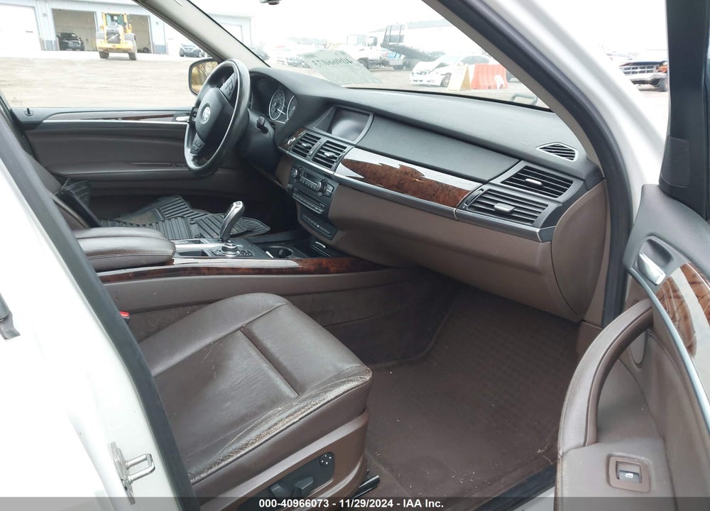 2010 BMW X5 XDRIVE30I VIN: 5UXFE4C51AL379213