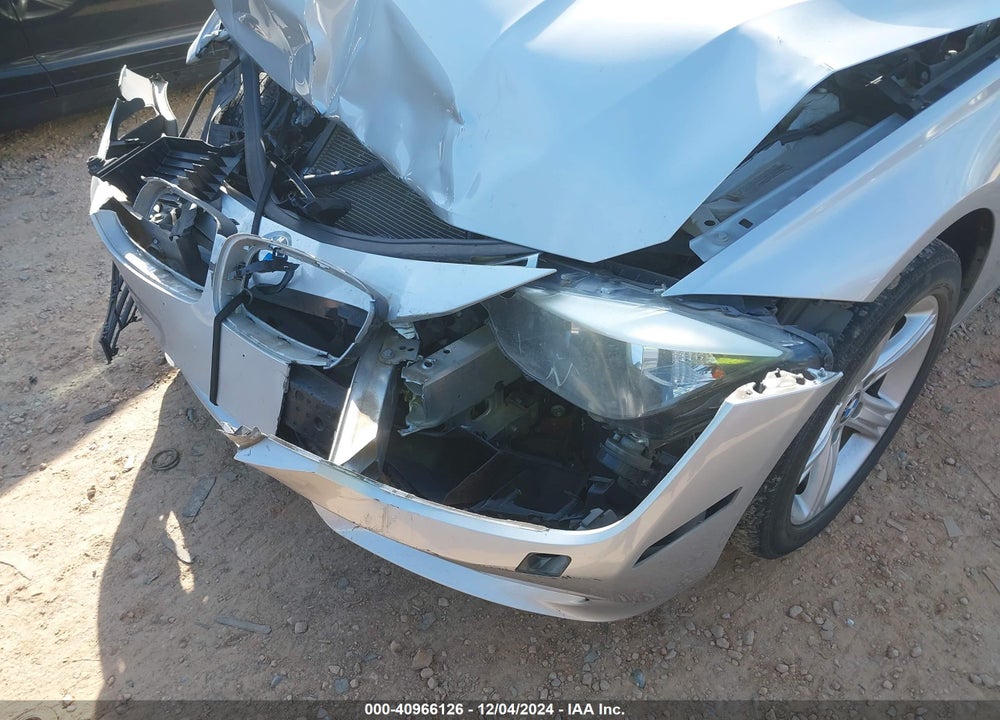 2013 BMW 328 VIN: WBA3B3C54DJ812219