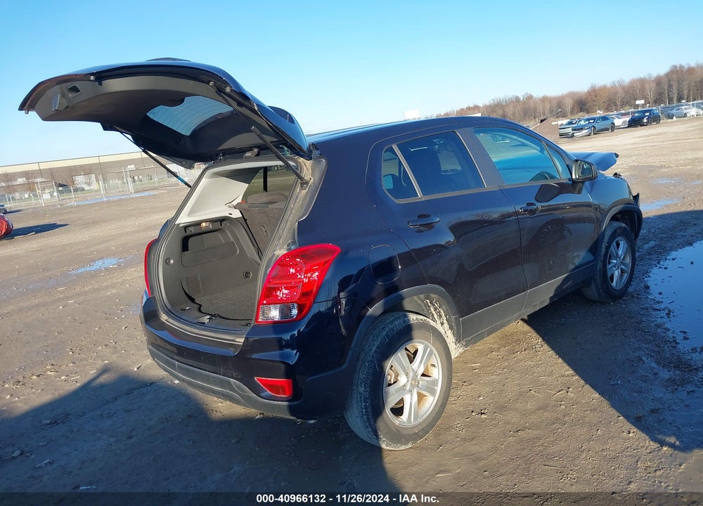 2022 CHEVROLET TRAX AWD LS VIN: KL7CJNSMXNB517337
