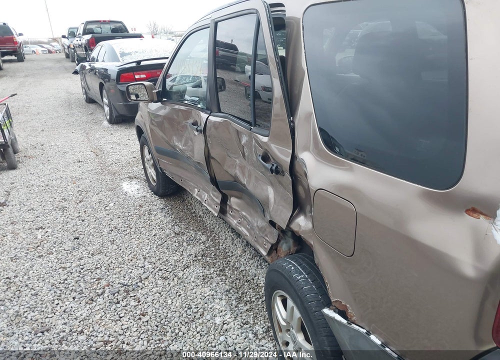 2002 HONDA CR-V EX VIN: JHLRD77852C070629