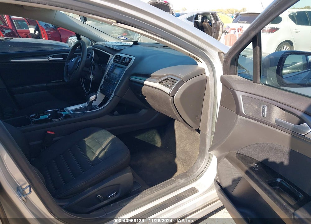 2015 FORD FUSION SE VIN: 1FA6P0H73F5120741