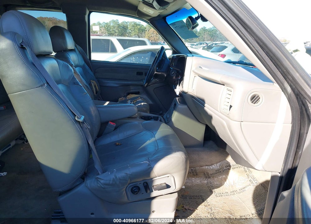 2002 GMC SIERRA 1500 SLE VIN: 2GTEC19T321403901