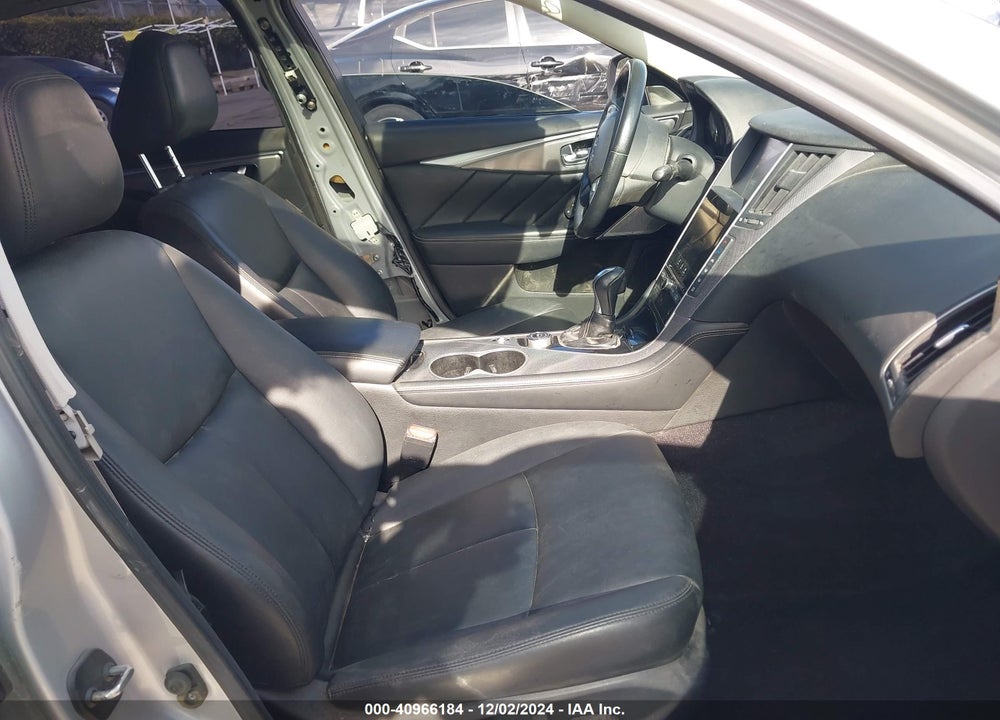 2017 INFINITI Q50 3.0T PREMIUM VIN: JN1EV7AP3HM731153