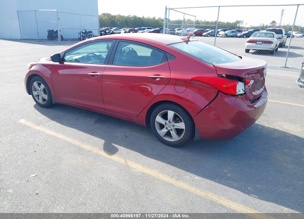2013 HYUNDAI ELANTRA GLS VIN: 5NPDH4AEXDH401415
