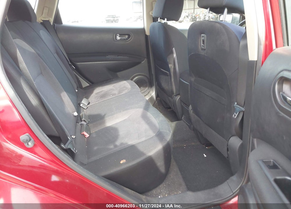 2013 NISSAN ROGUE S VIN: JN8AS5MT4DW038676