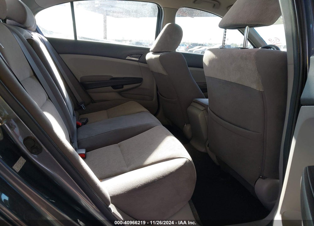 2010 HONDA ACCORD 2.4 LX VIN: 1HGCP2F32AA119042
