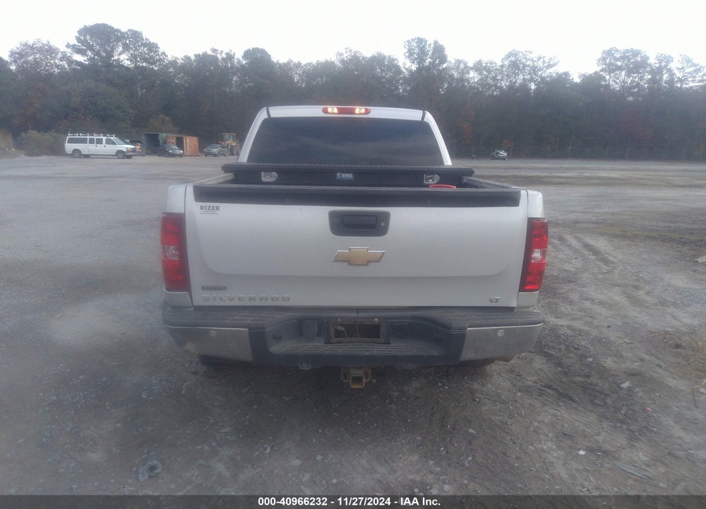 2010 CHEVROLET SILVERADO 1500 LT VIN: 3GCRKSE33AG181091