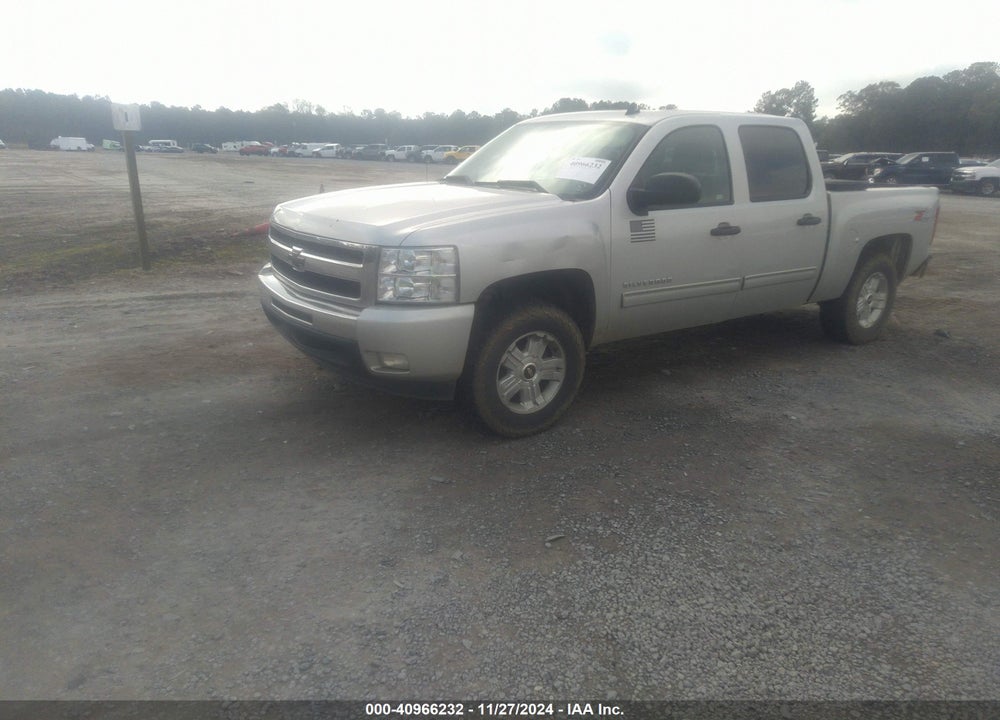 2010 CHEVROLET SILVERADO 1500 LT VIN: 3GCRKSE33AG181091