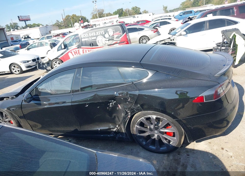 2020 TESLA MODEL S VIN: 5YJSA1E28LF414851